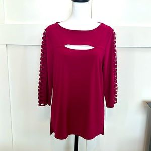 NWOT Love Scarlett Peekaboo Long Sleeve Top